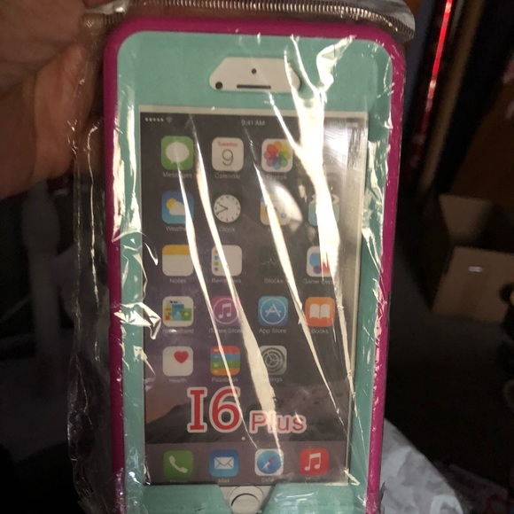 iPhone 6s Plus case - Picture 3 of 3